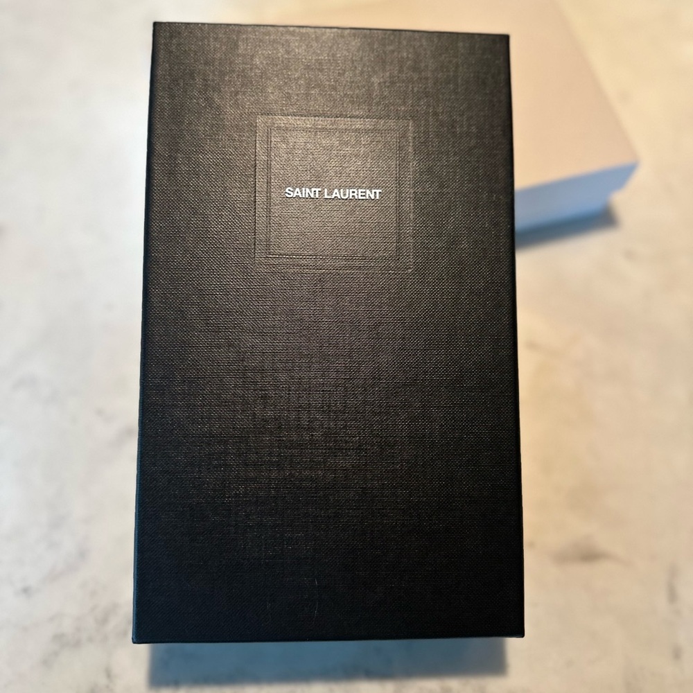 Saint Laurent Gray Wallet/Purse with Silver Accents + COA - Picture 9 of 10